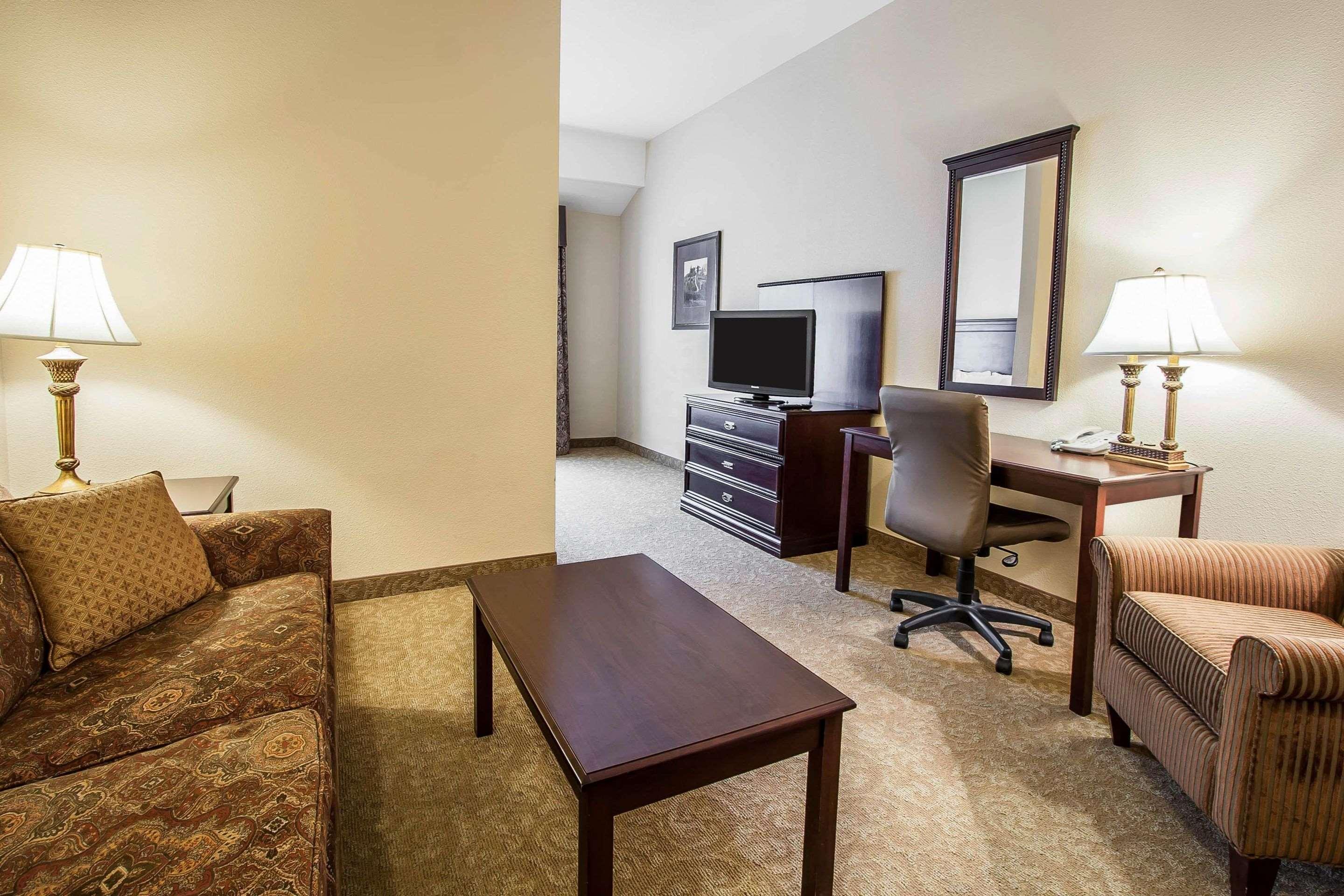 Comfort Inn & Suites Mcminnville Wine Country מראה חיצוני תמונה