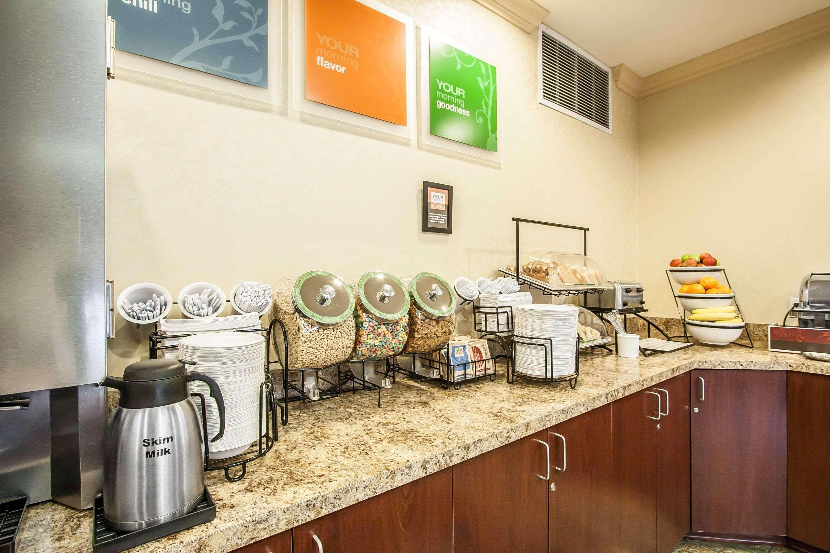 Comfort Inn & Suites Mcminnville Wine Country מראה חיצוני תמונה